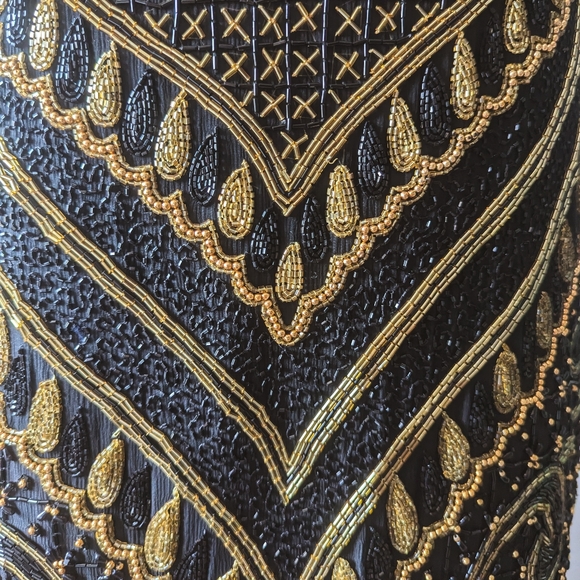 Absolutely stunning vintage hand beaded dress on silk - Size L - Picture 4 of 13